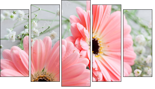Gerbera mit Herzen  - Obraz pięcioczęściowy, Pentaptyk