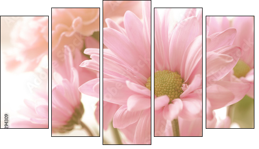 Soft tone floral bouquet  - Obraz pięcioczęściowy, Pentaptyk