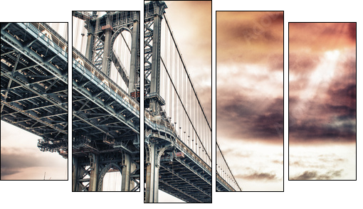 Dusk colors of the sky over magnificent Manhattan Bridge - Obraz pięcioczęściowy, Pentaptyk