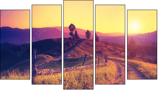 retro mountain landscape  - Obraz pięcioczęściowy, Pentaptyk