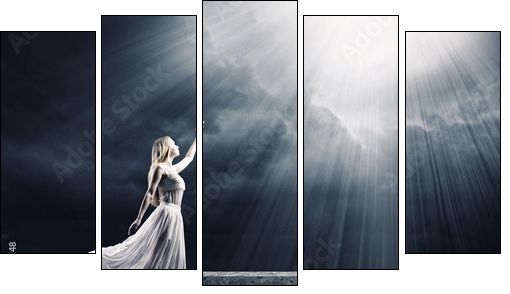 Woman in white  - Obraz pięcioczęściowy, Pentaptyk