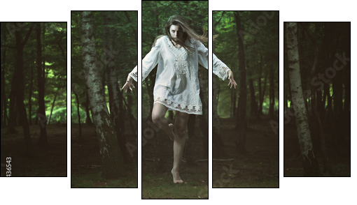Scary girl with dark power  - Obraz pięcioczęściowy, Pentaptyk