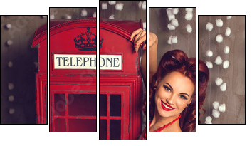 Red hair pin-up woman portrait near telephone booth - Obraz pięcioczęściowy, Pentaptyk
